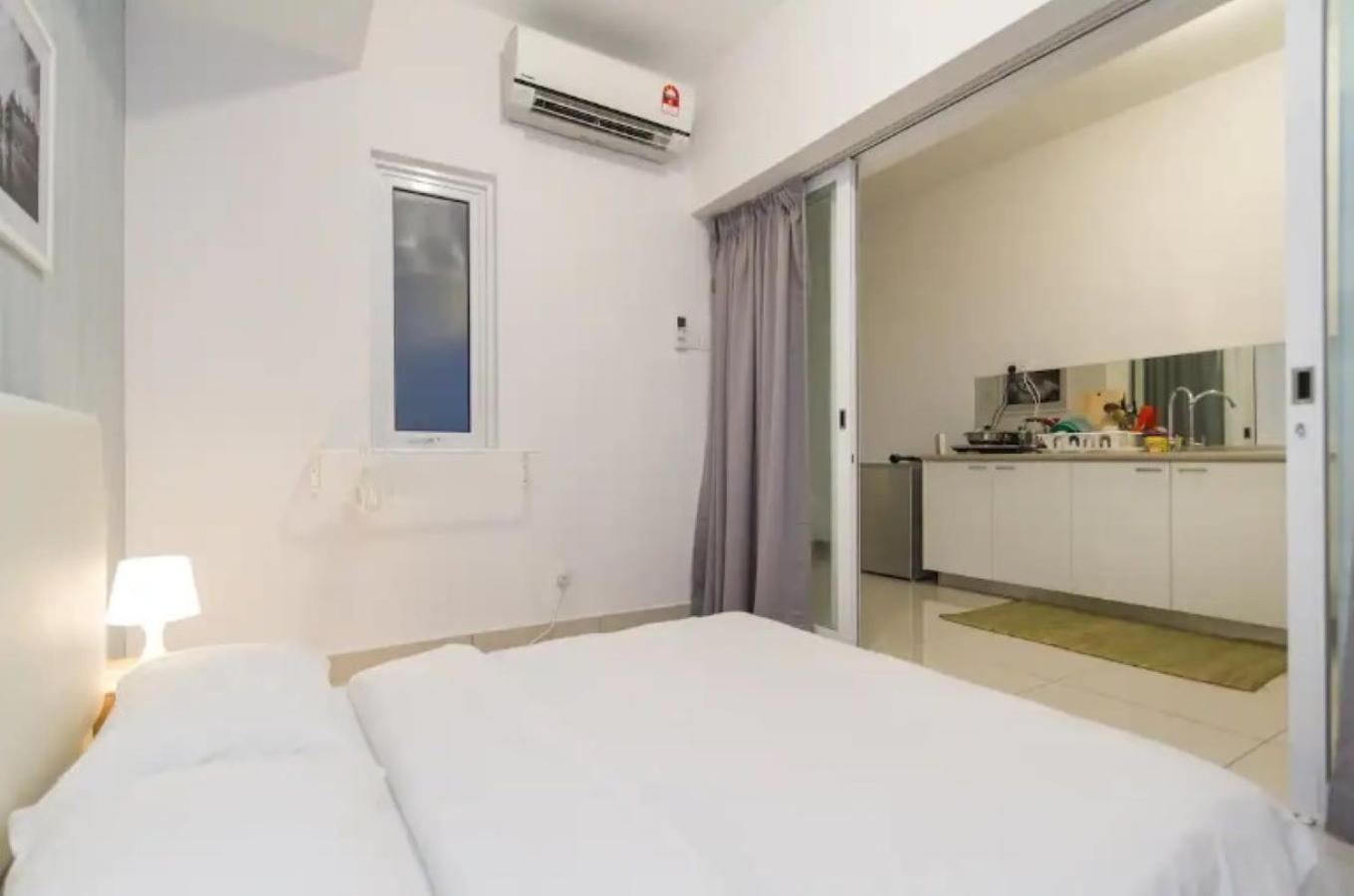 Maritime Suites Penang 日落洞 外观 照片